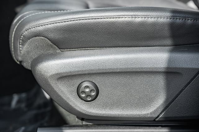 Used 2024 Mercedes-Benz GLE 450e 4MATIC image 37