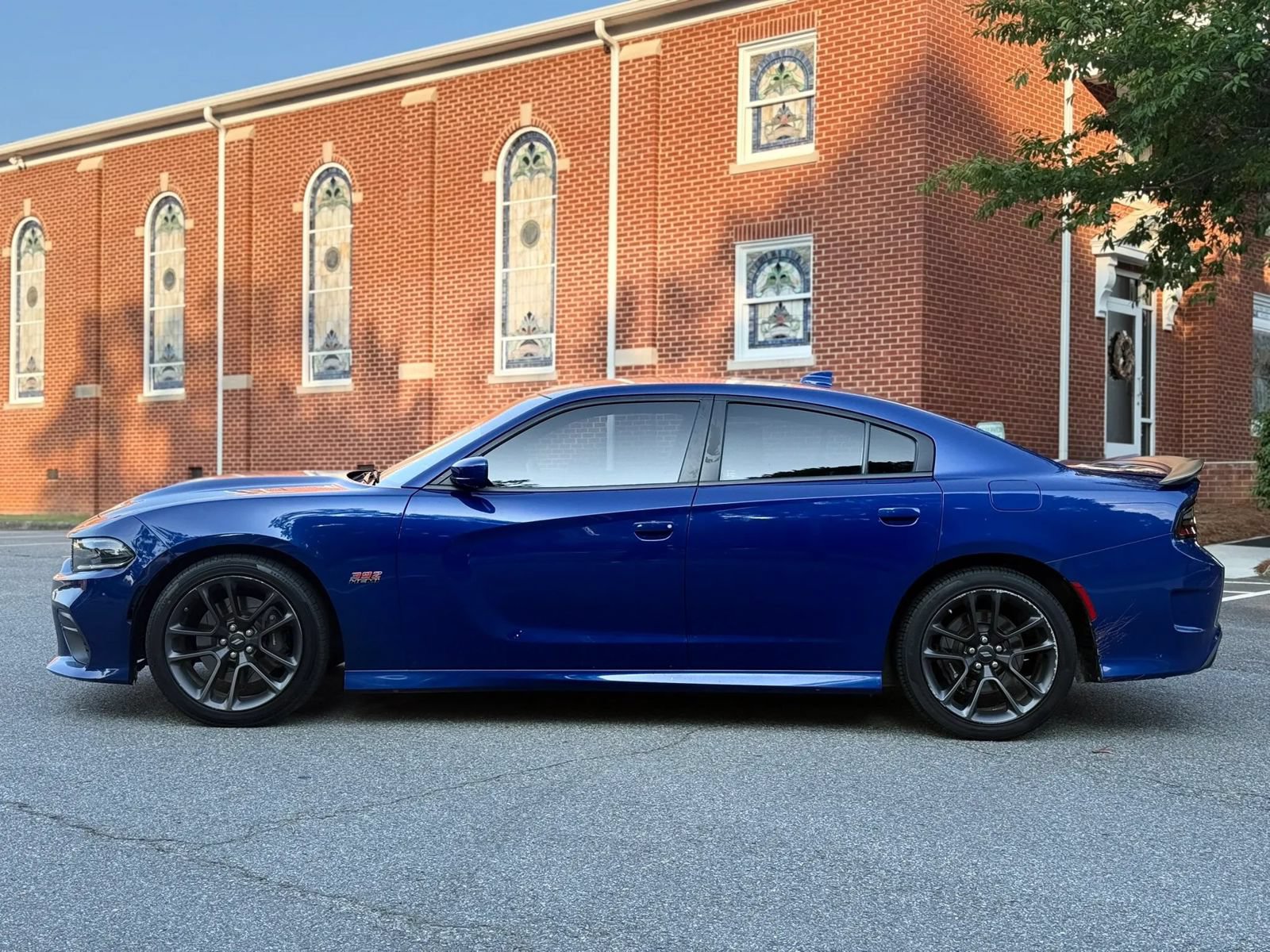 Used 2020 Dodge Charger Scat Pack RWD image 3