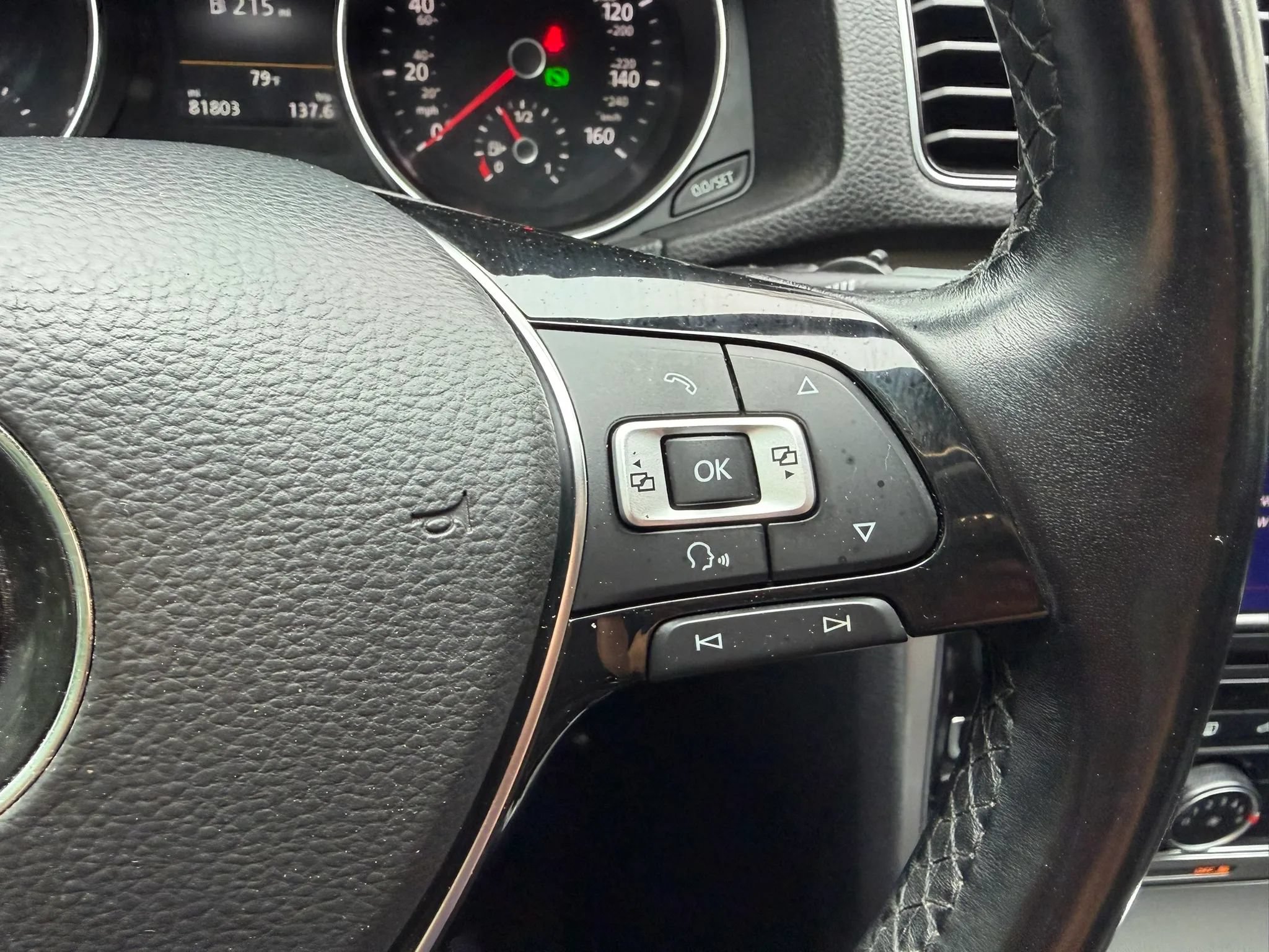 Used 2019 Volkswagen Passat 2.0T Wolfsburg FWD image 25