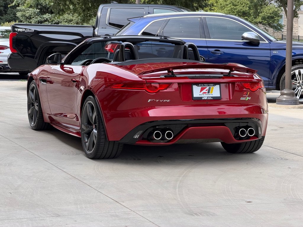 Used 2016 Jaguar F-TYPE R AWD/4WD image 10