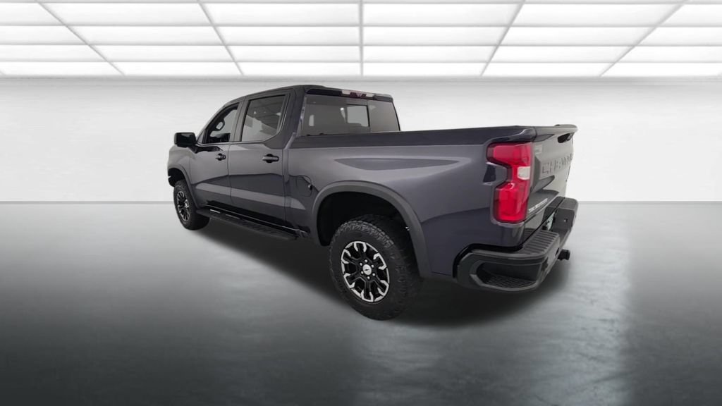 Used 2022 Chevrolet Silverado 1500 ZR2 w/ Technology Package AWD/4WD image 6