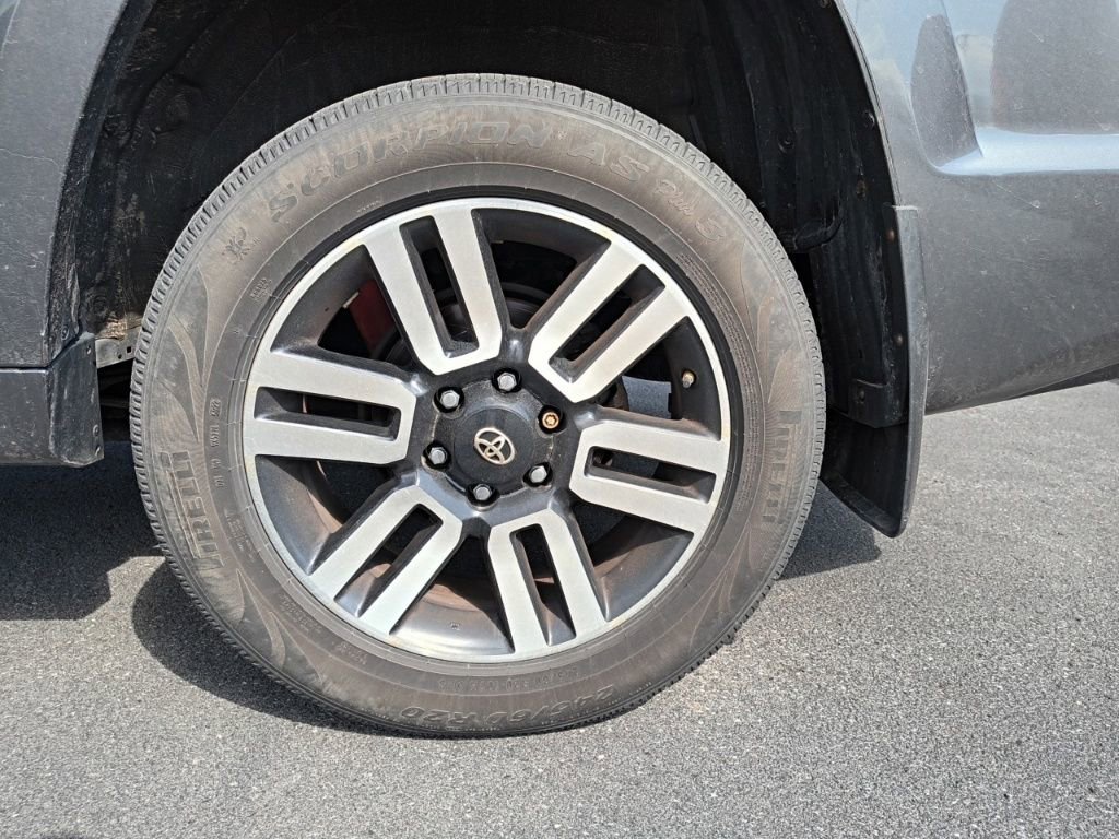 Used 2020 Toyota 4Runner Limited AWD/4WD image 15