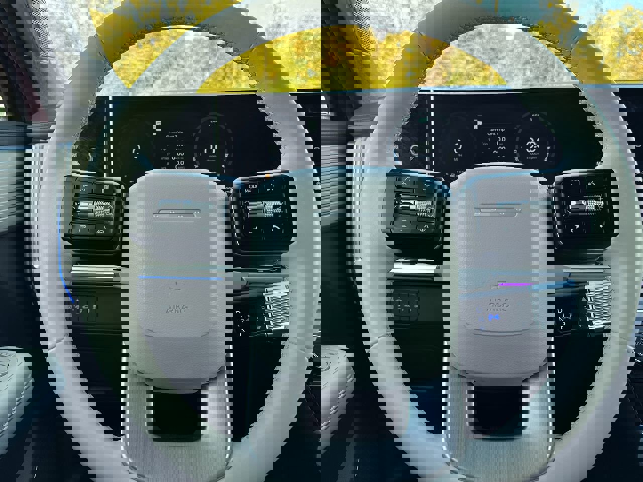 Certified 2025 Hyundai Santa Fe Limited image 15