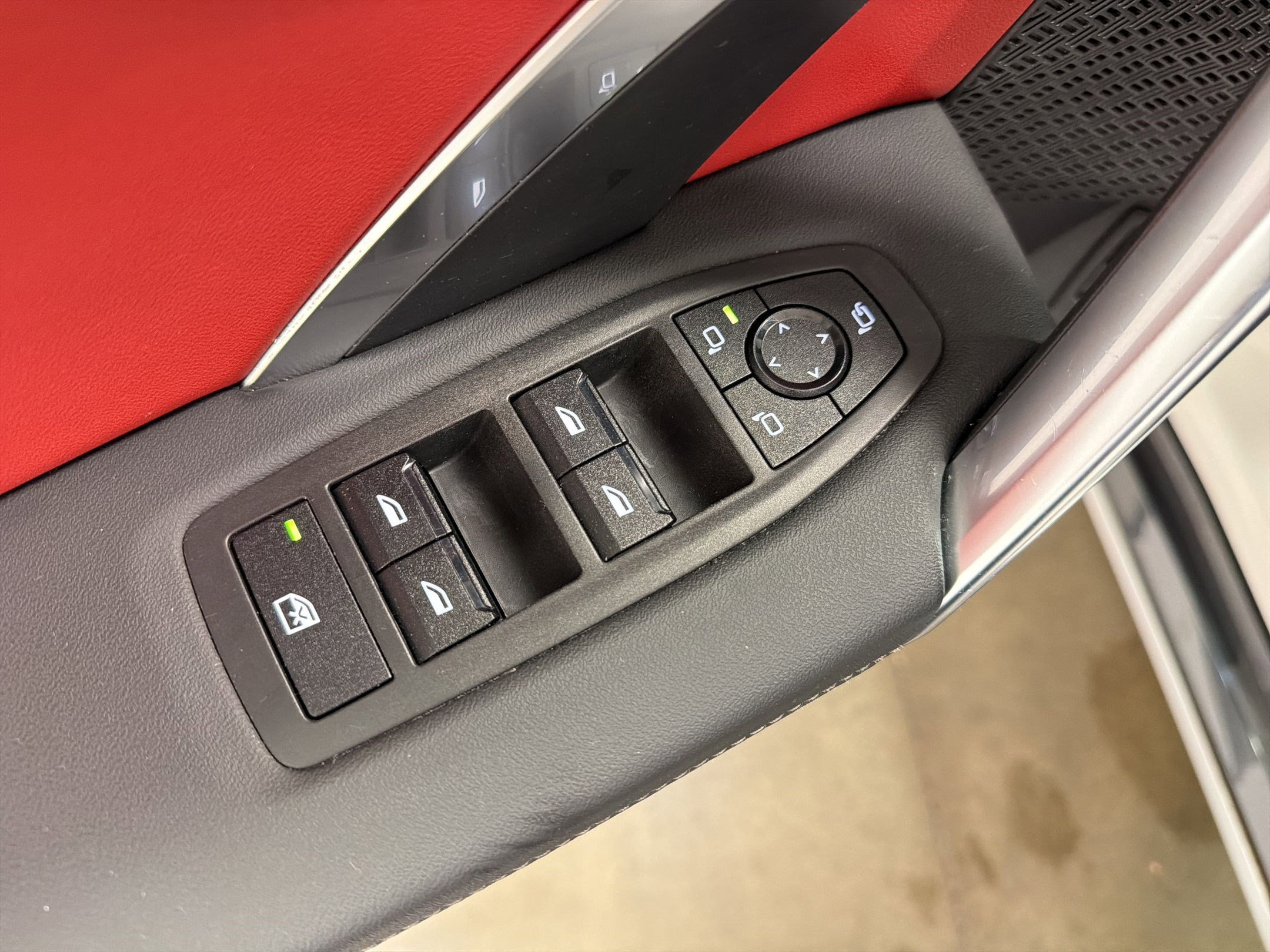 Certified 2023 BMW X1 xDrive28i w/ Convenience Package image 12