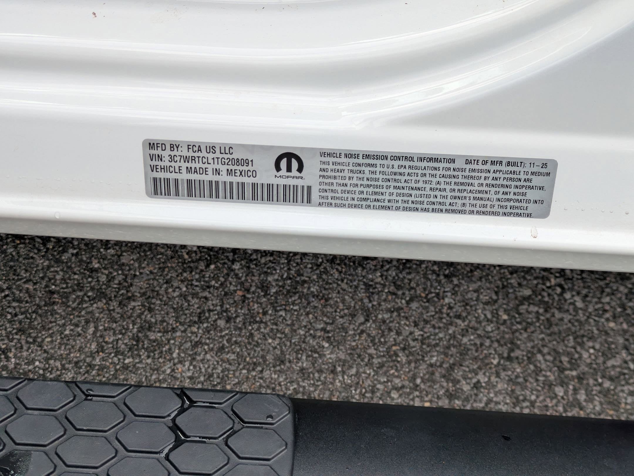 New 2026 RAM 3500 Tradesman AWD/4WD image 32