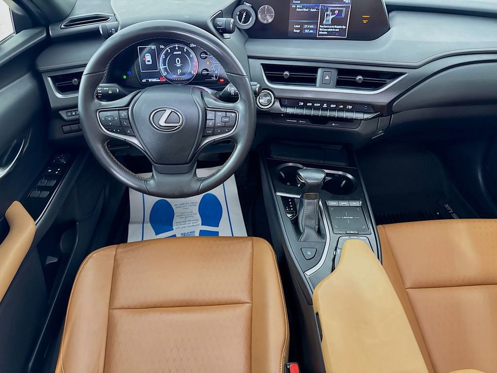 Used 2020 Lexus UX 200 FWD image 29