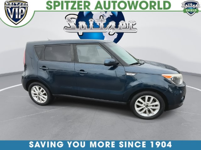 Used 2017 Kia Soul + FWD image 17