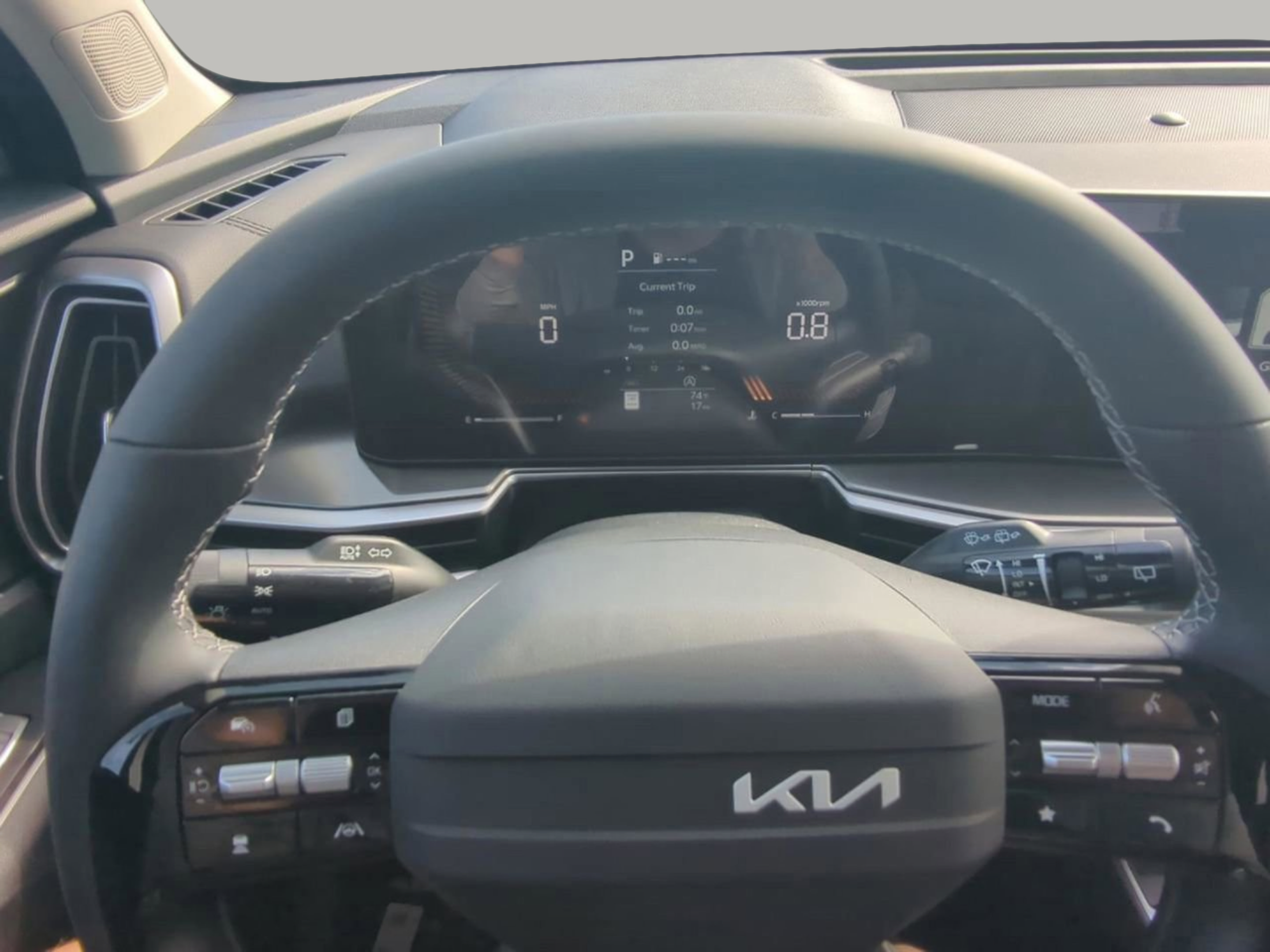 New 2026 Kia Sorento S w/ S Panoramic Sunroof Package FWD image 31