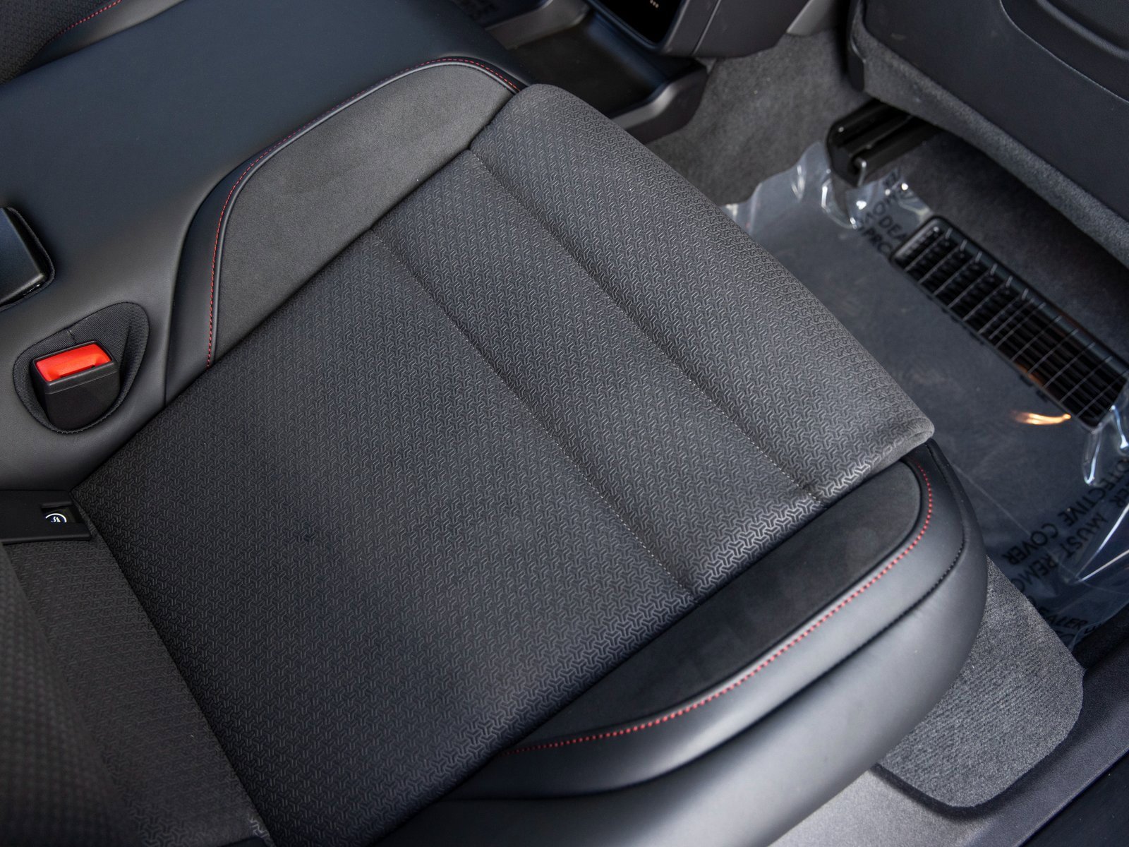 New 2025 Porsche Taycan GTS image 42