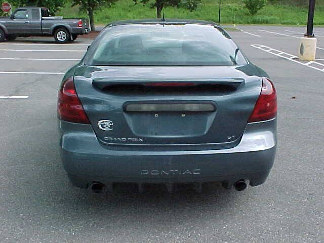 Used 2007 Pontiac Grand Prix GT w/ Special Edition Package FWD image 11