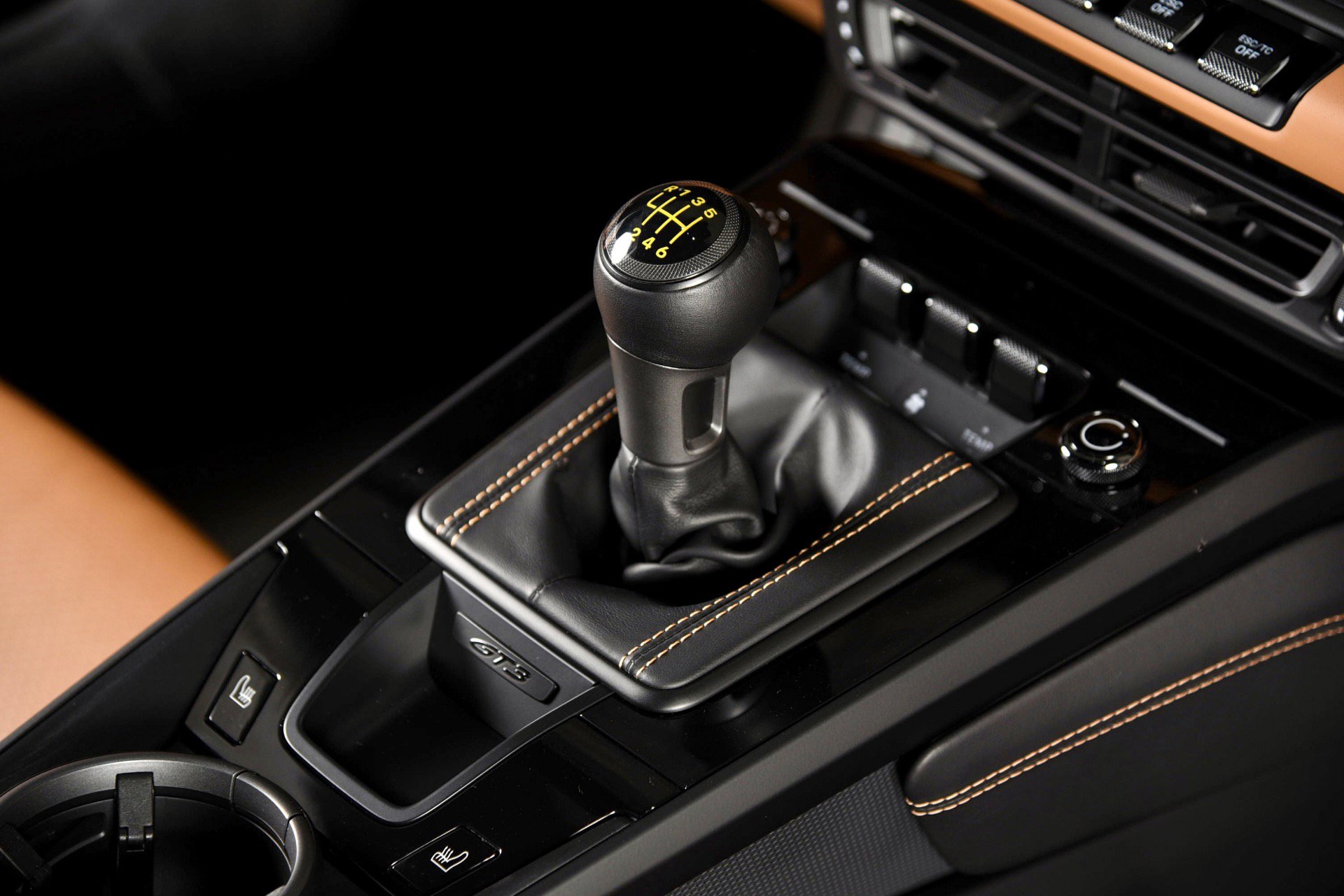 Used 2022 Porsche 911 GT3 RWD image 6