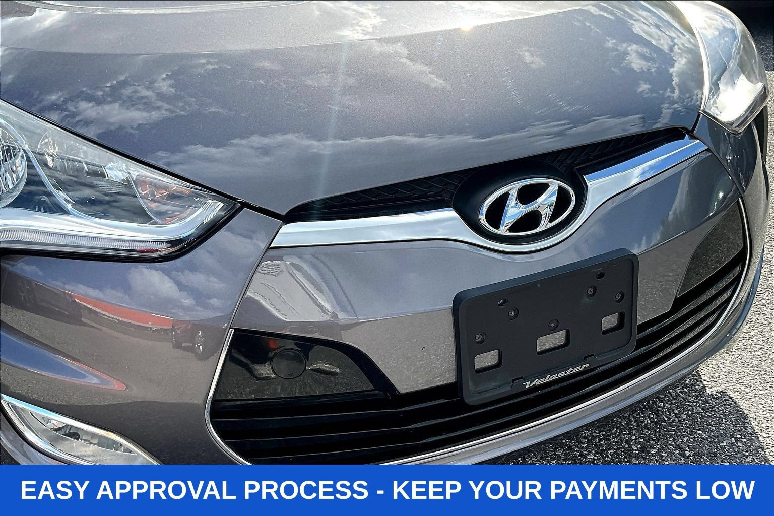 Used 2017 Hyundai Veloster Value Edition FWD image 37