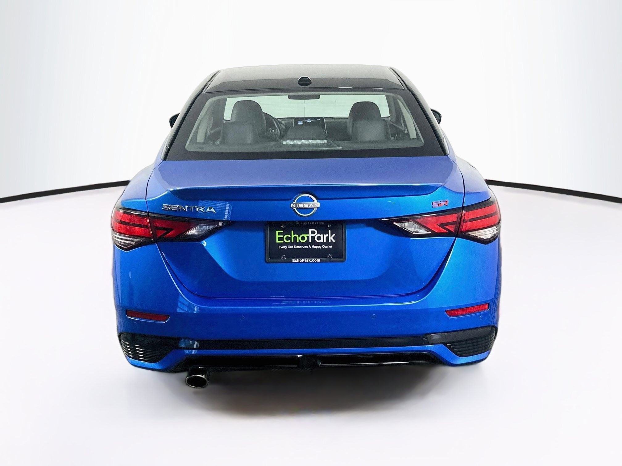 Used 2025 Nissan Sentra SR w/ SR Premium Package FWD image 7