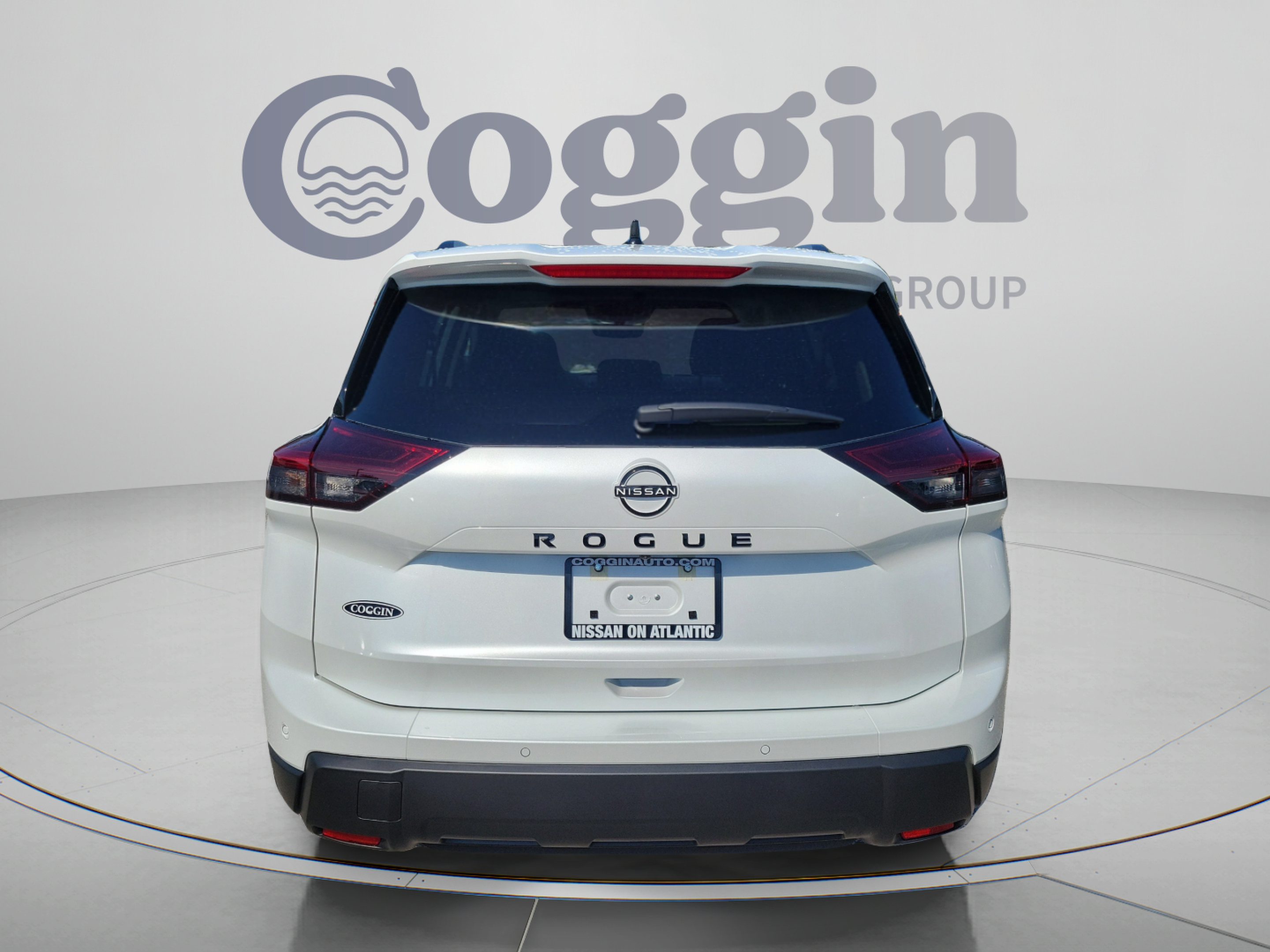 New 2026 Nissan Rogue Dark Armor FWD image 4