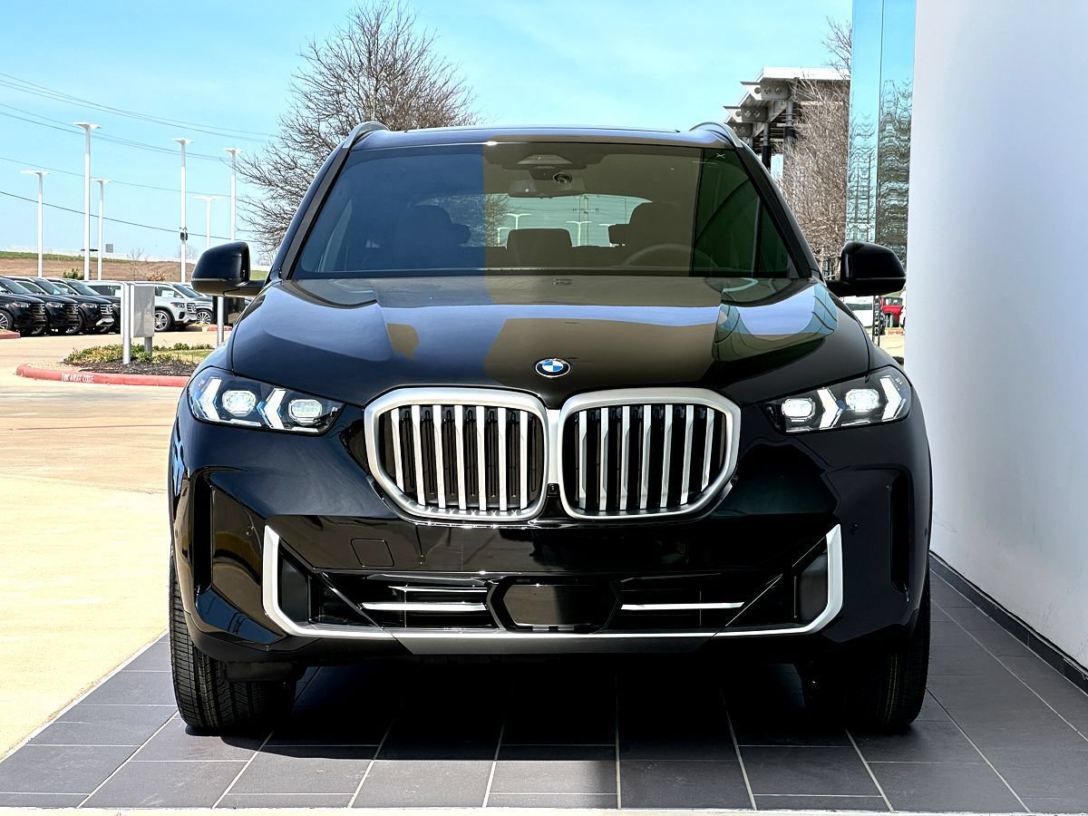 New 2026 BMW X5 sDrive40i w/ Premium Package RWD image 5