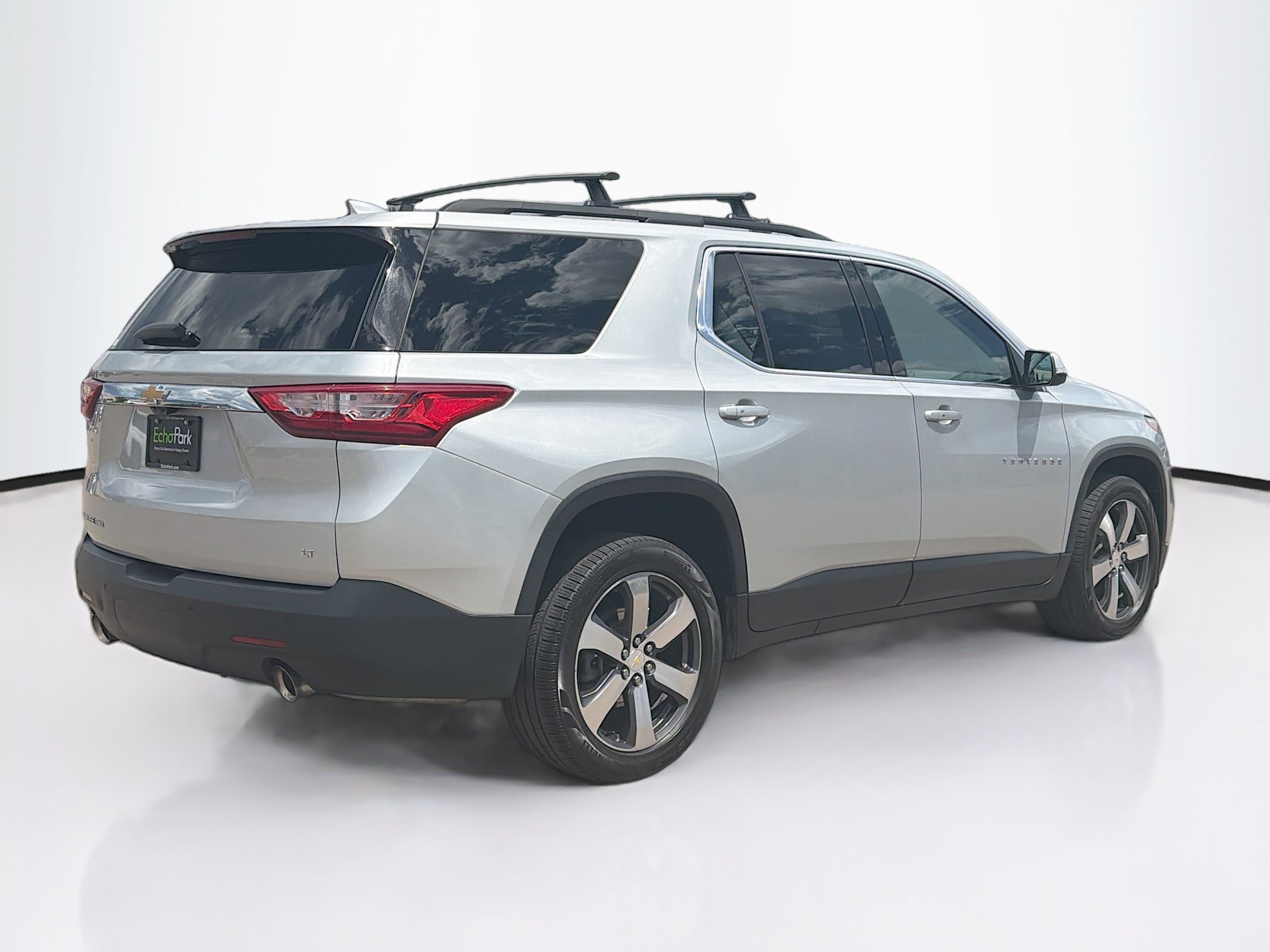 Used 2021 Chevrolet Traverse LT w/ LT Premium Package AWD/4WD image 9