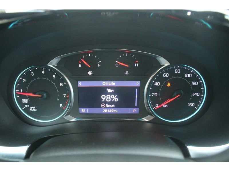 Used 2022 Chevrolet Traverse RS image 21