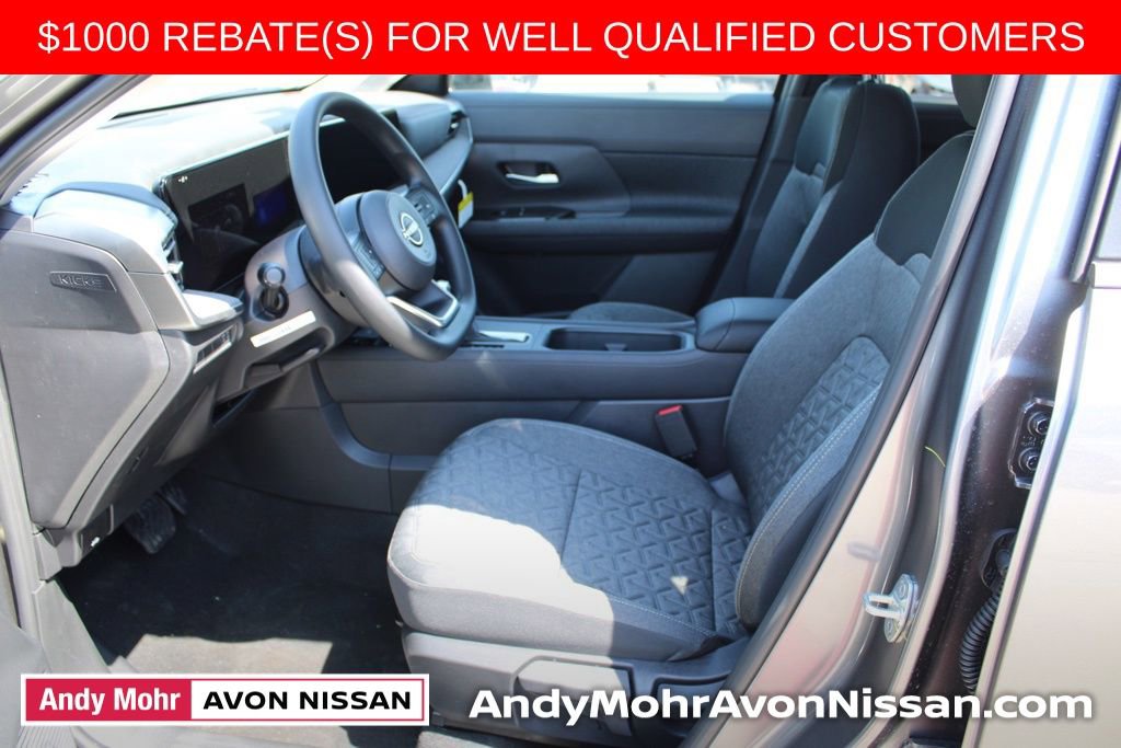 New 2026 Nissan Kicks SV image 9