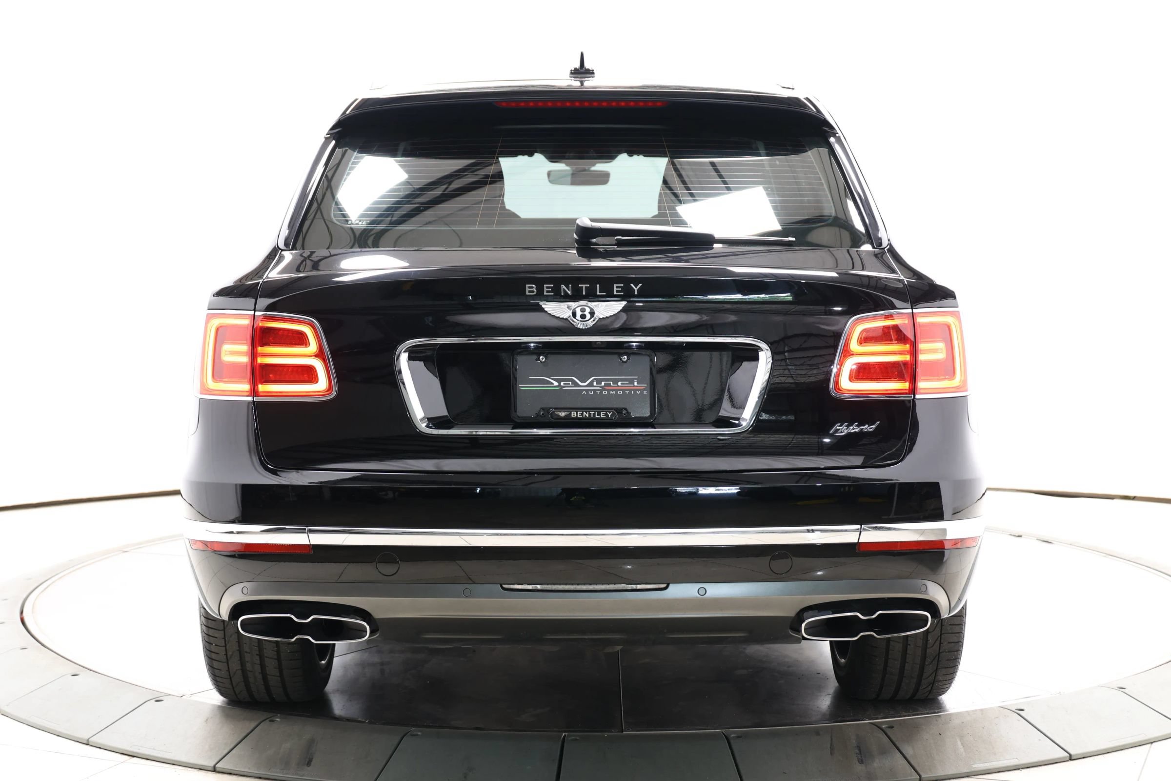 Used 2020 Bentley Bentayga Plug-In Hybrid AWD/4WD image 70