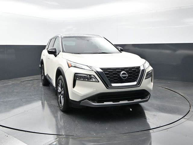 Used 2023 Nissan Rogue SL FWD image 5