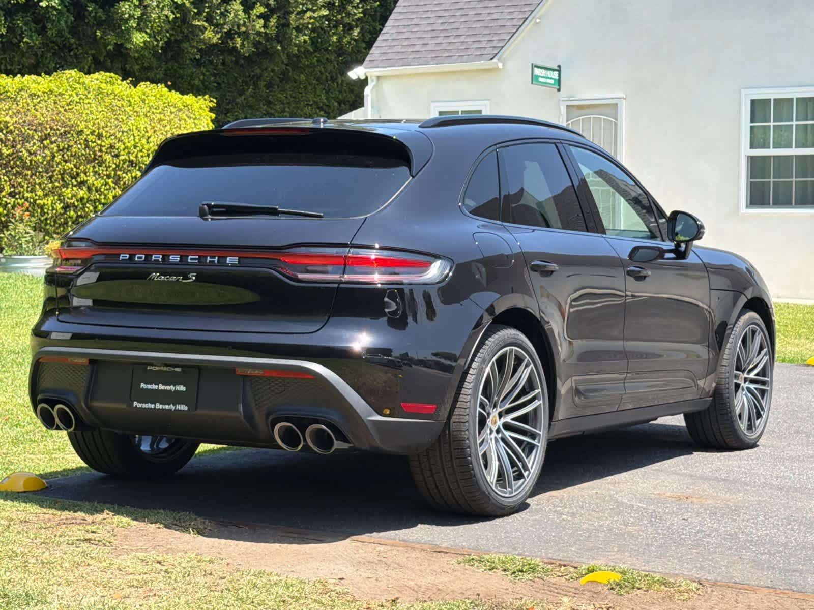 New 2026 Porsche Macan S AWD/4WD image 8
