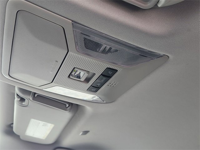 Used 2025 Toyota RAV4 XLE image 25