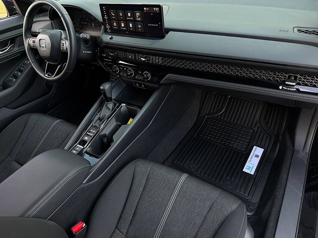 Used 2023 Honda Accord Sport image 27