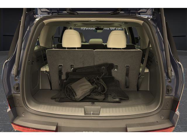 Used 2025 Hyundai Santa Fe Limited image 37
