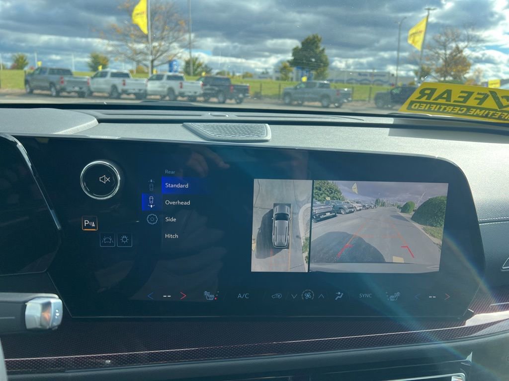 New 2026 Chevrolet Traverse Z71 w/ Enhanced Driving Package image 20