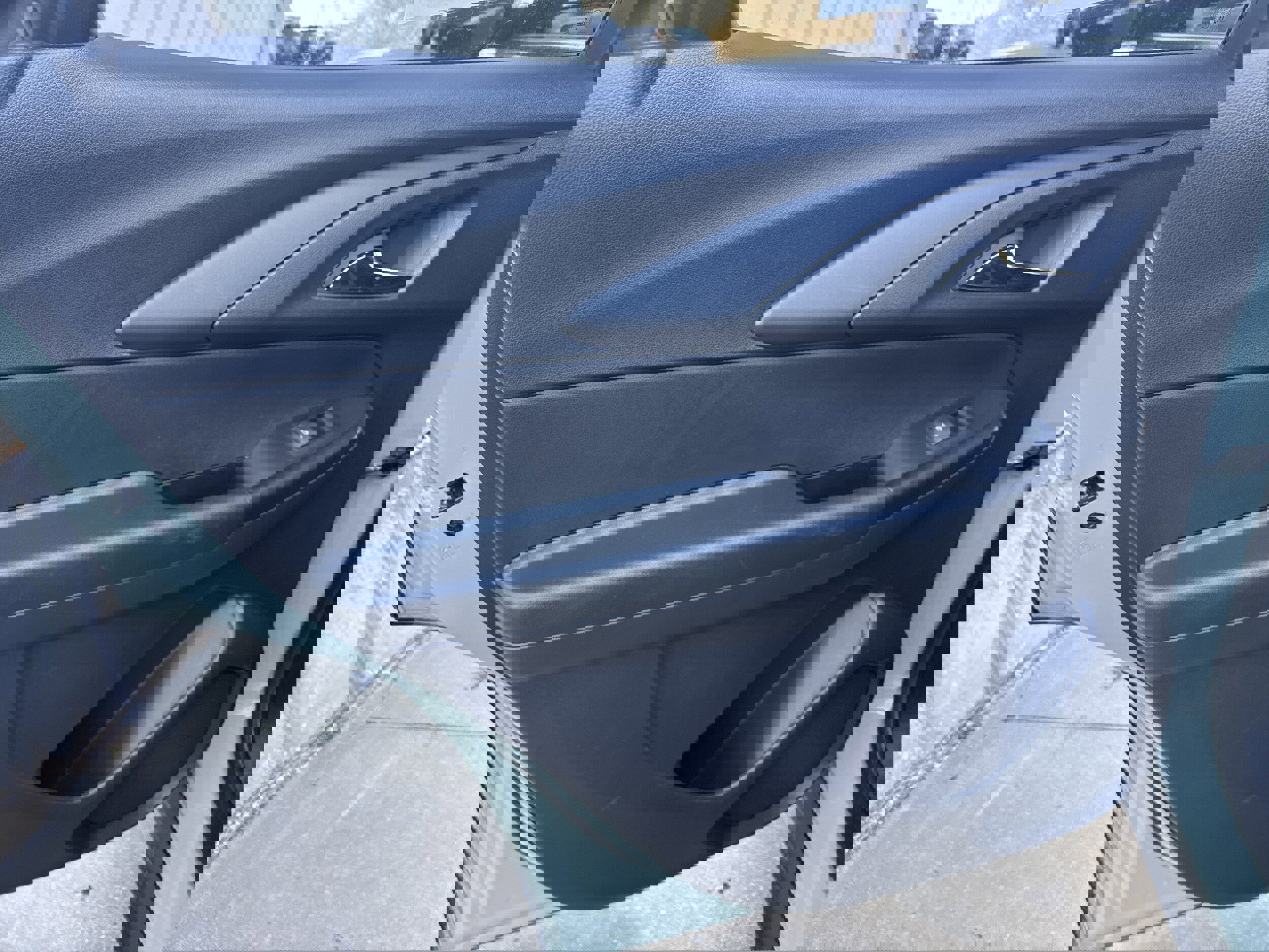 Used 2025 Chevrolet TrailBlazer LT image 9