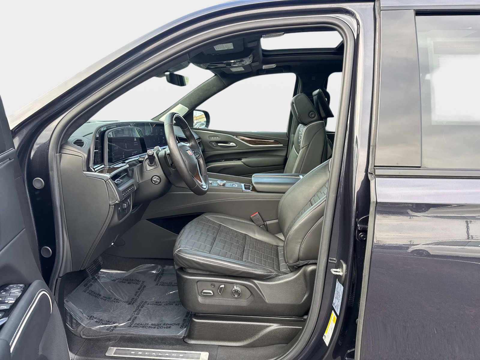 Used 2024 Cadillac Escalade ESV Sport Platinum image 21