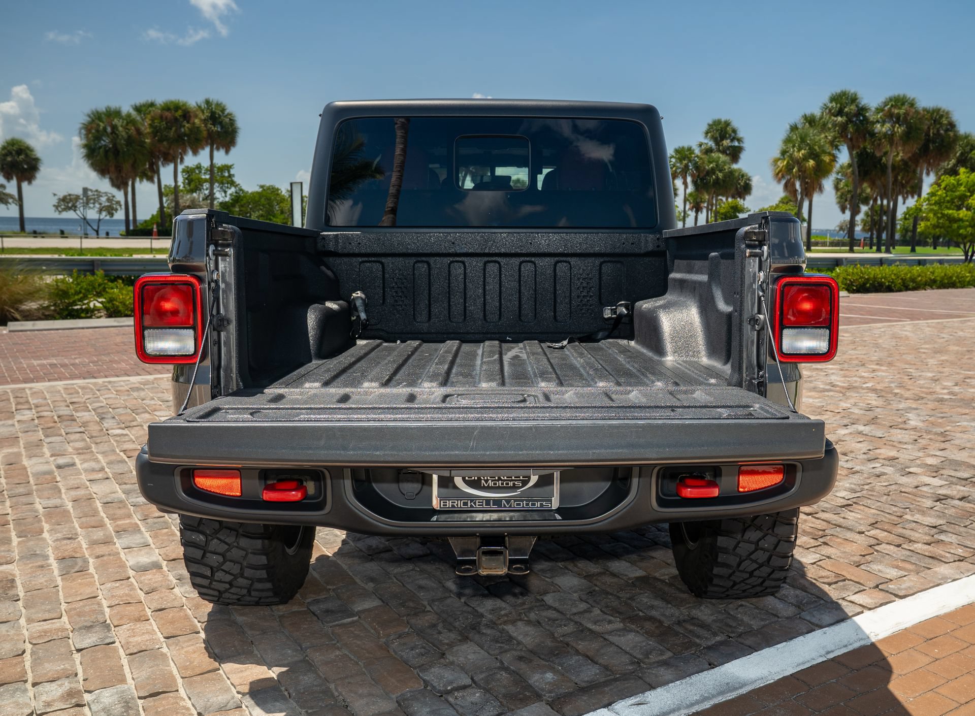 Used 2022 Jeep Gladiator Rubicon AWD/4WD image 36