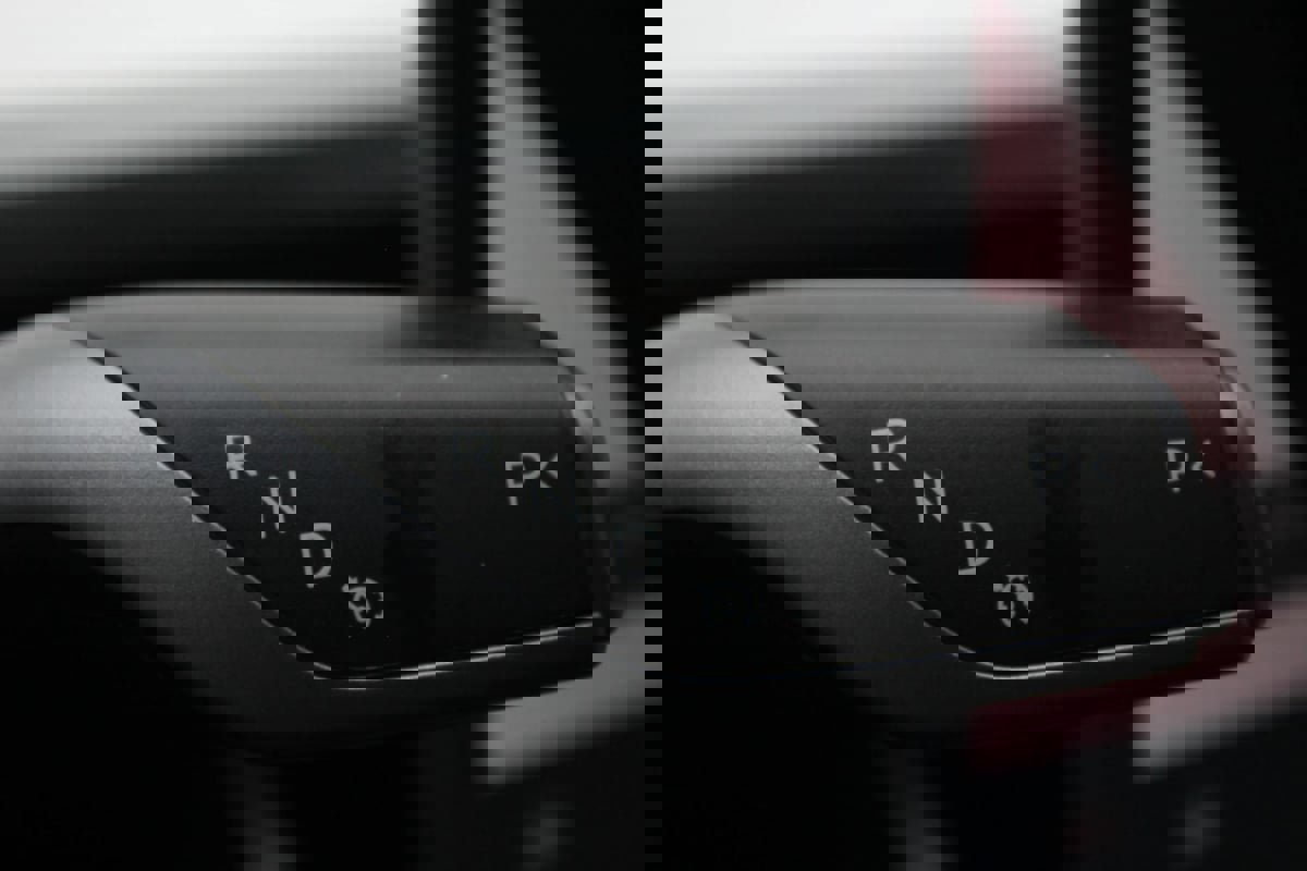 Used 2020 Tesla Model Y Long Range image 27