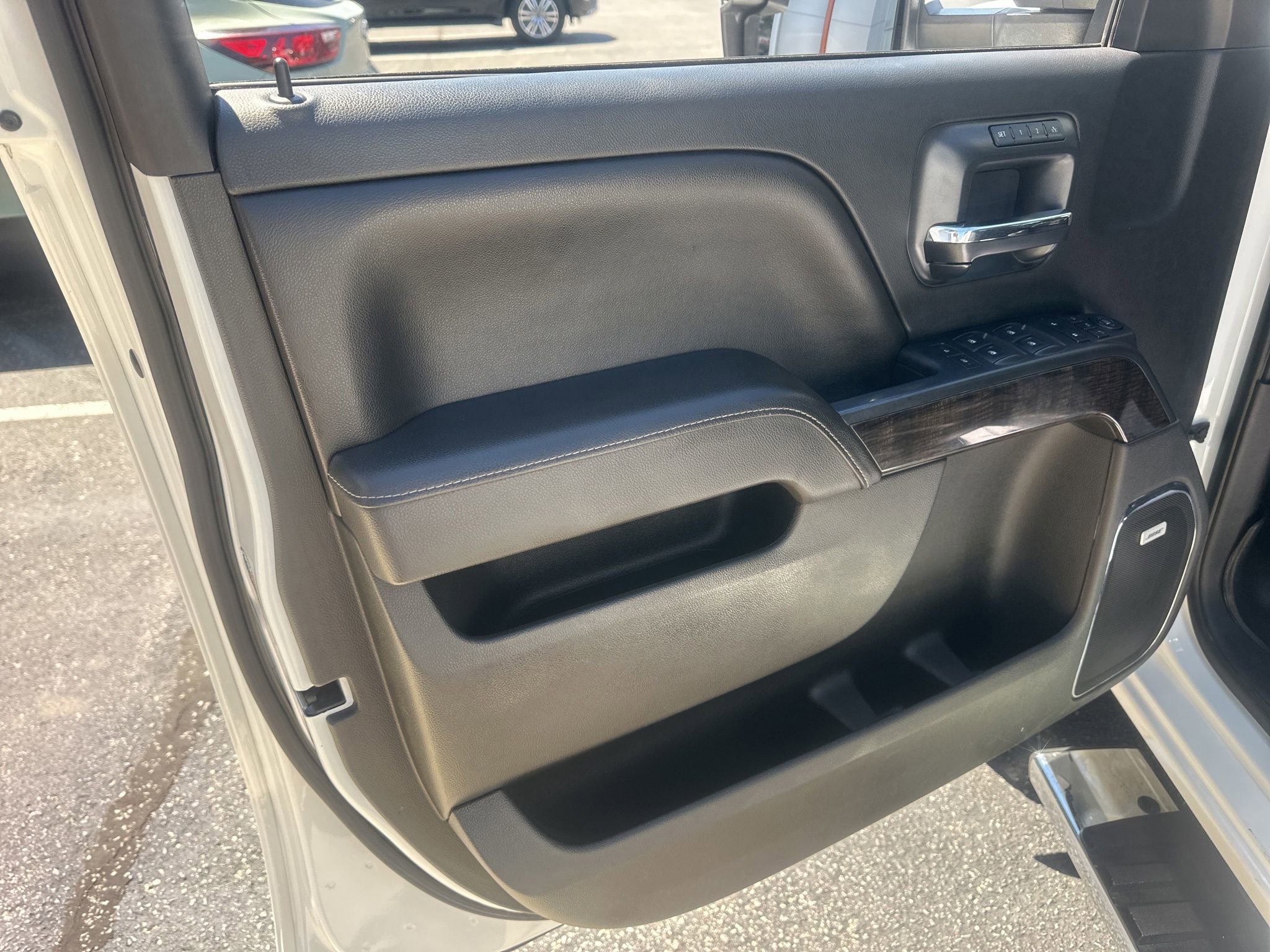 Used 2015 GMC Sierra 3500 Denali w/ Duramax Plus Package AWD/4WD image 23