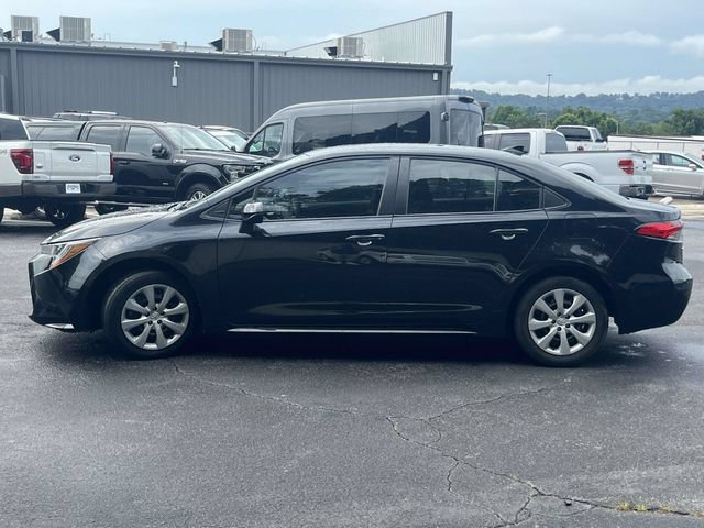 Used 2021 Toyota Corolla LE FWD image 7