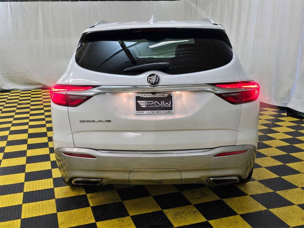Used 2020 Buick Enclave Essence image 4
