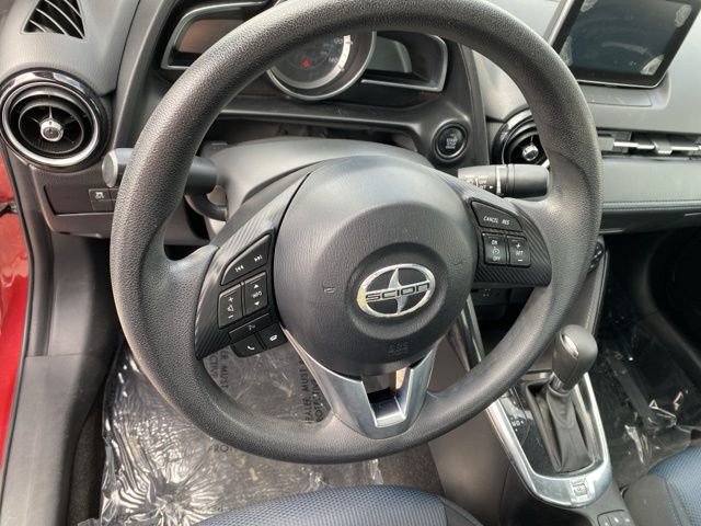 Used 2016 Scion iA FWD image 12