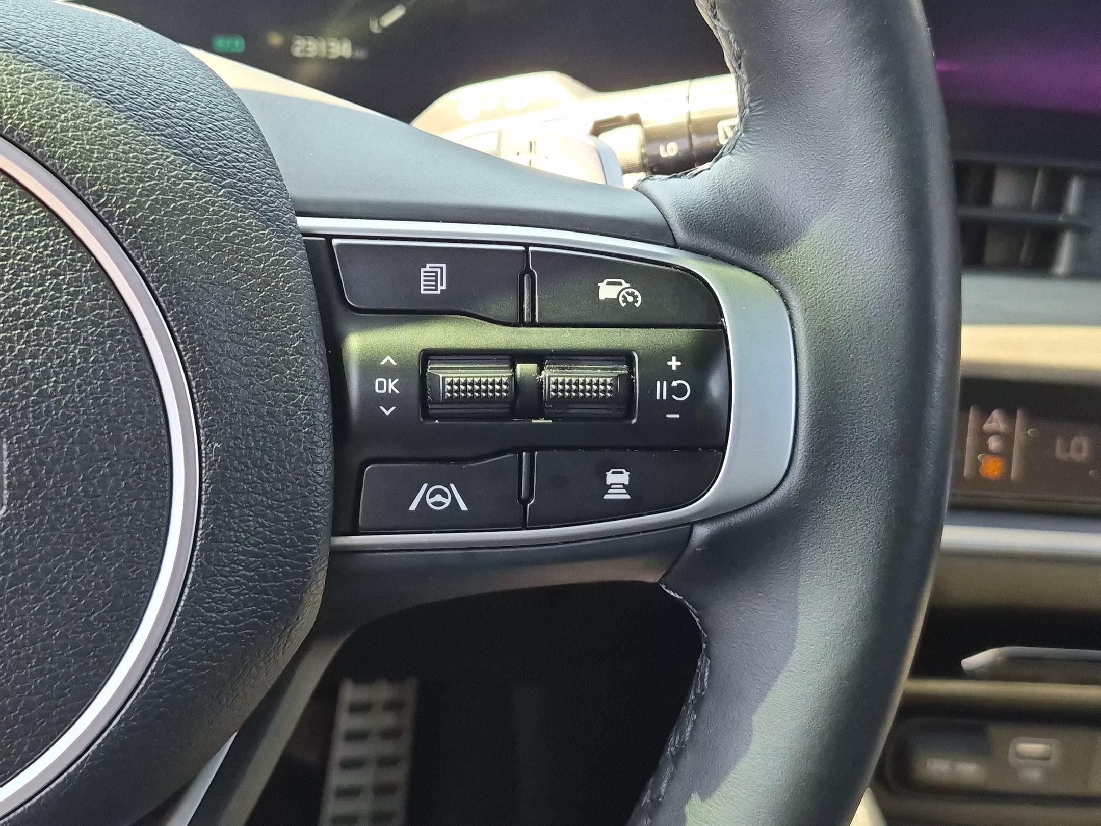 Used 2025 Kia Sportage X-Line Prestige AWD/4WD image 18