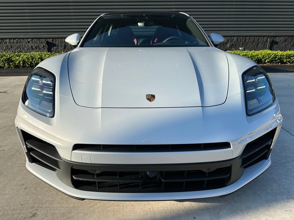Used 2026 Porsche Panamera RWD image 8