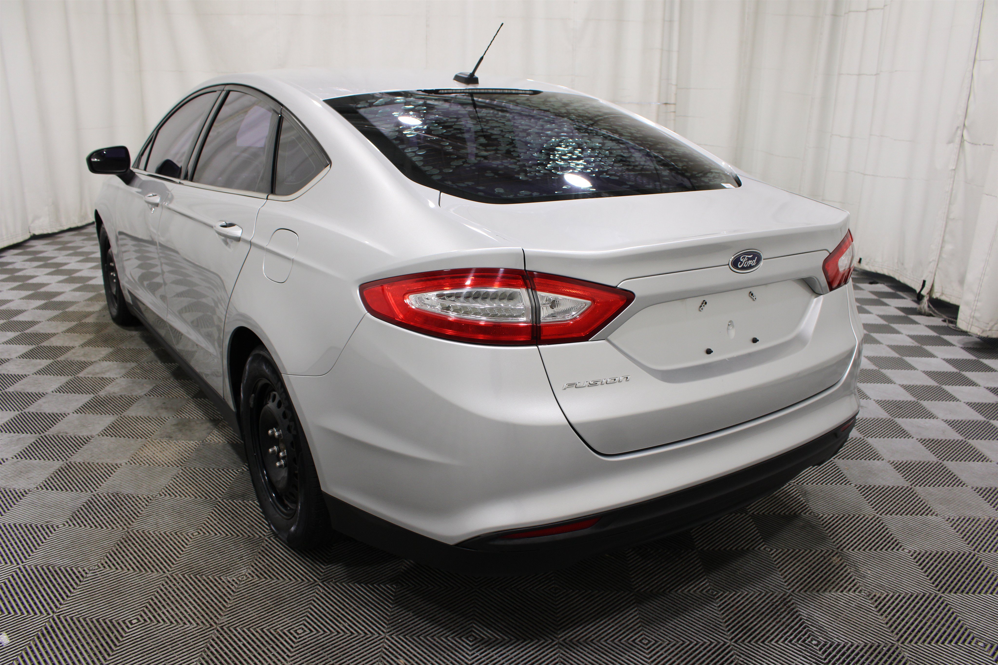 Used 2014 Ford Fusion S FWD image 26