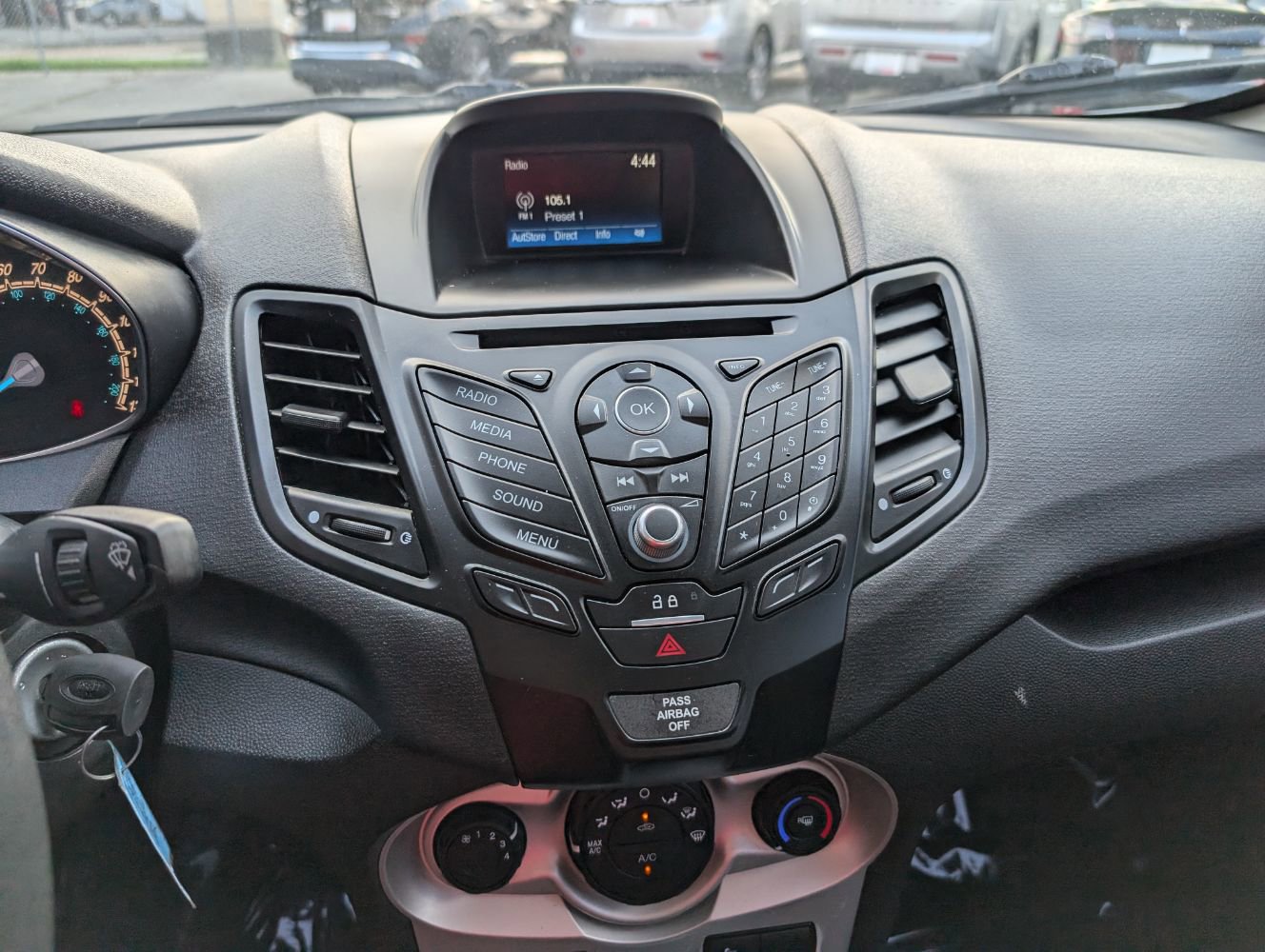 Used 2018 Ford Fiesta SE FWD image 22