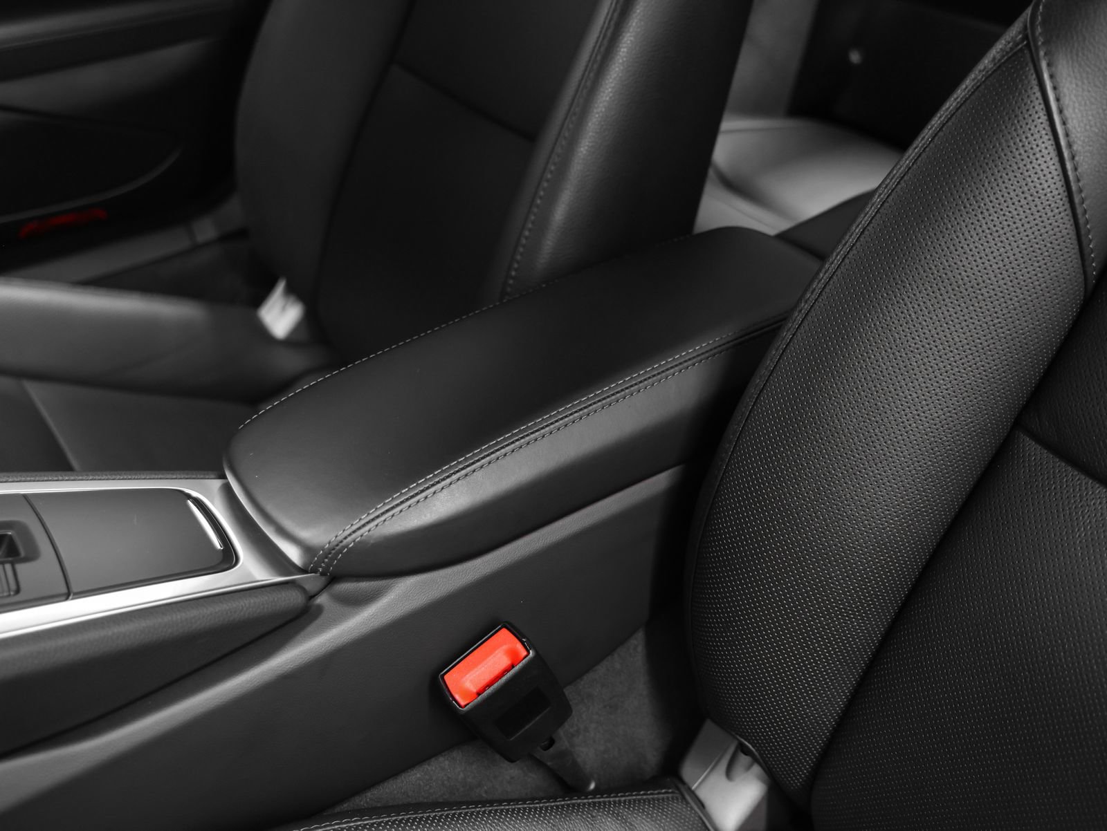 Certified 2017 Porsche 911 Carrera S image 40