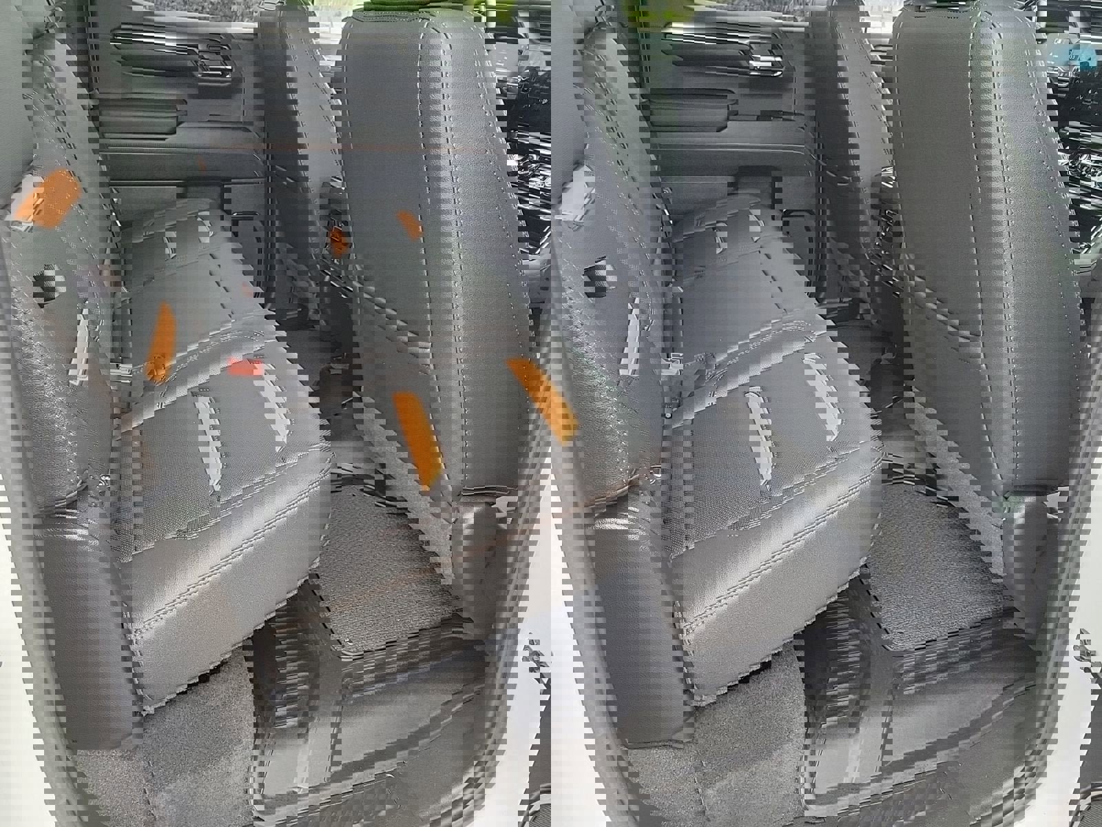 Used 2023 GMC Sierra 1500 AT4 w/ AT4 Preferred Package image 21