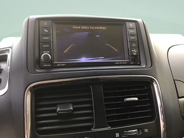Used 2018 Dodge Grand Caravan SE image 17