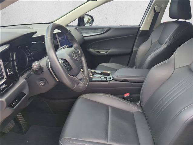 Used 2023 Lexus NX 250 FWD w/ Towing Package (2000 Lbs) image 16
