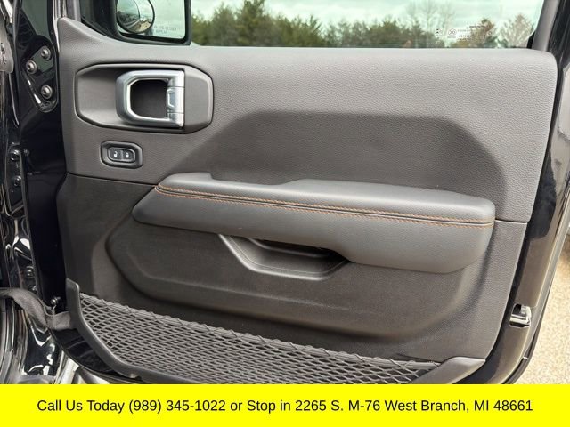 Used 2023 Jeep Gladiator Mojave w/ Cold Weather Group image 41