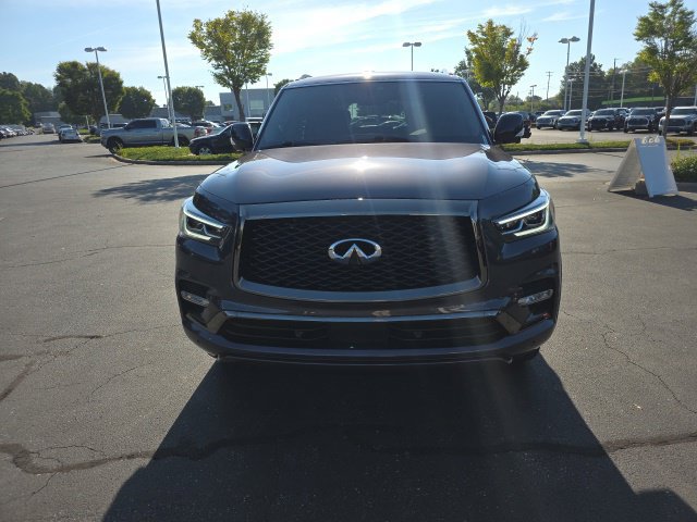 Used 2023 INFINITI QX80 Premium Select w/ Cargo Package AWD/4WD image 4