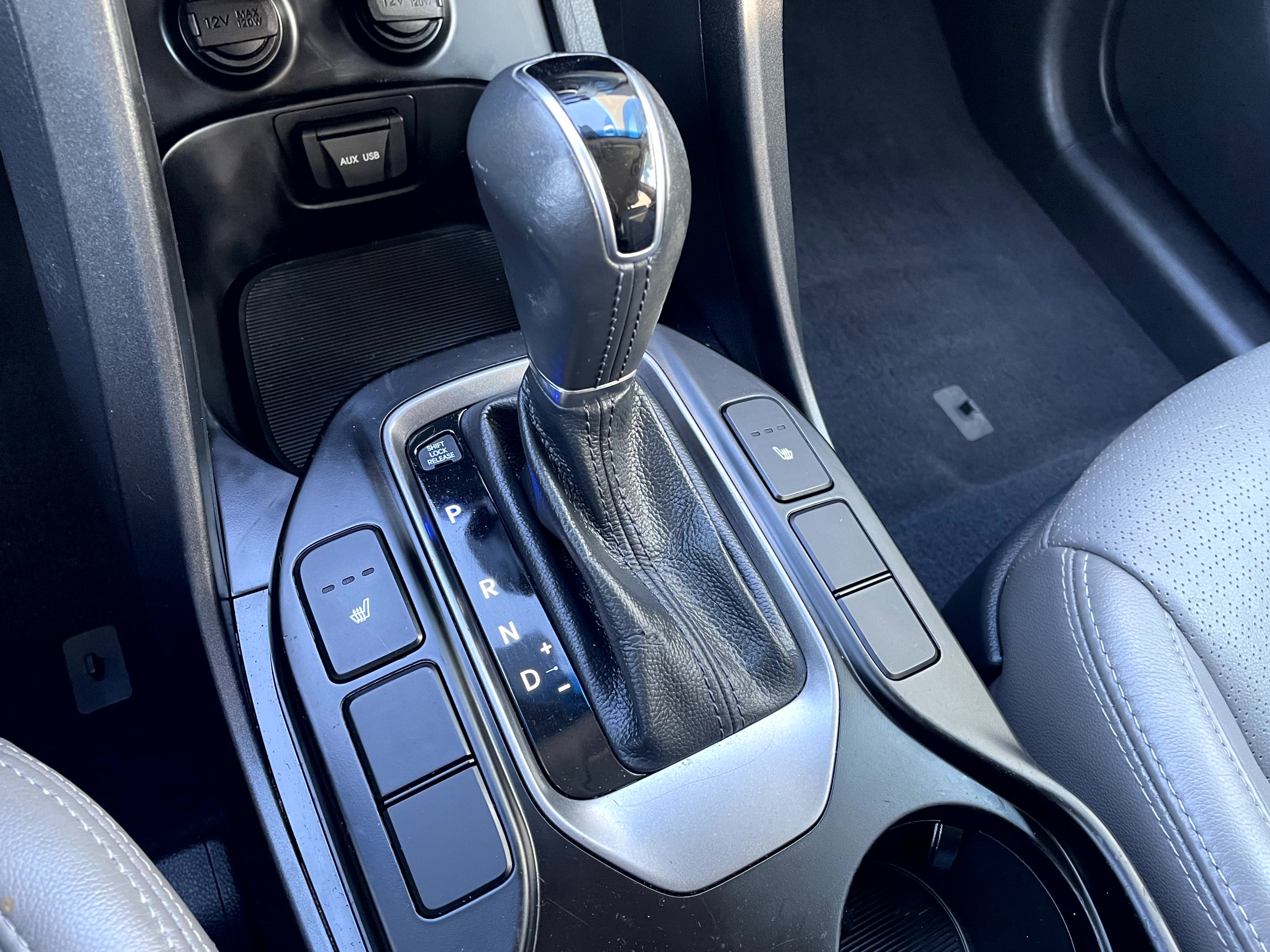 Used 2014 Hyundai Santa Fe Limited image 18