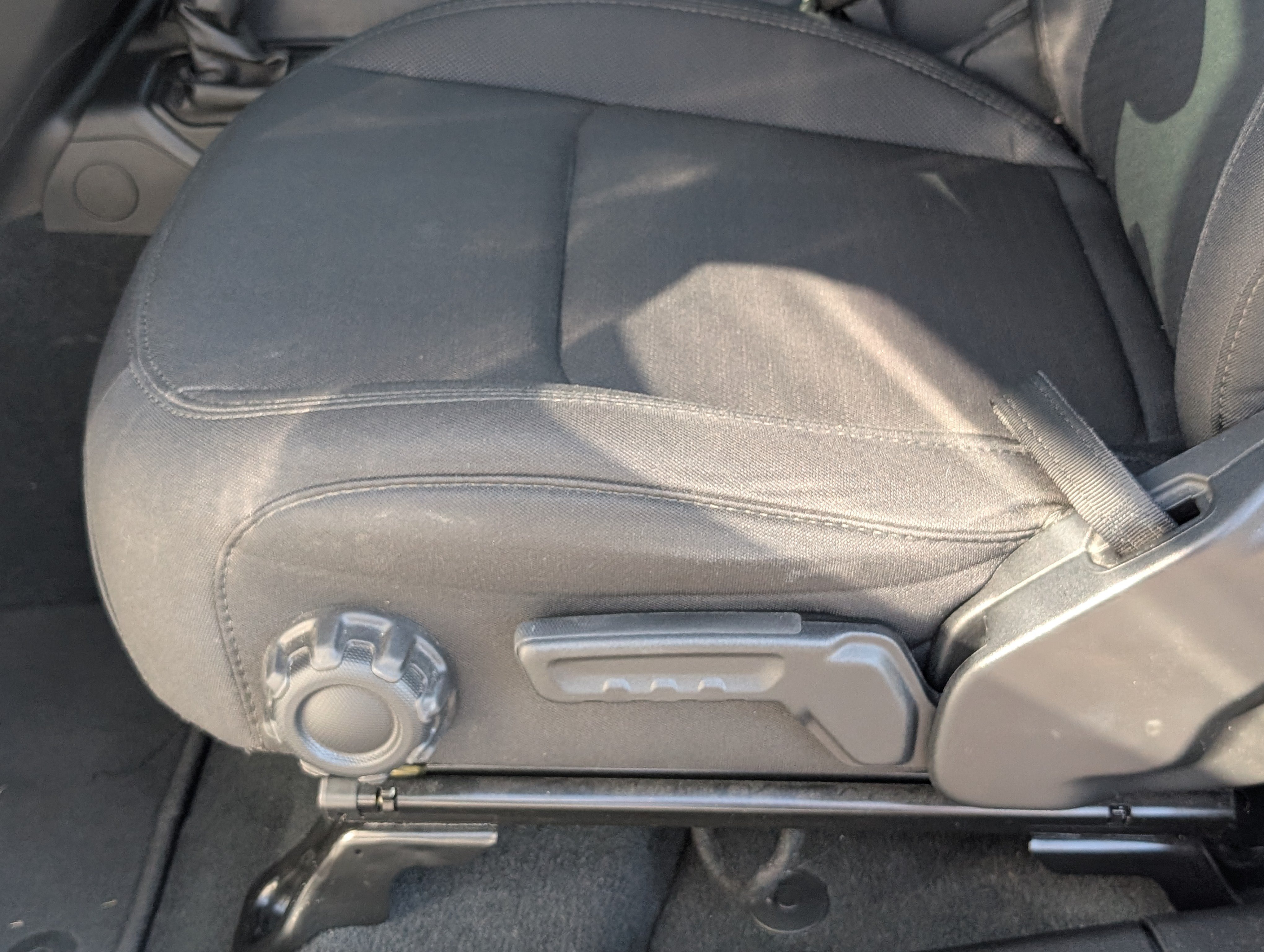 Used 2022 Jeep Wrangler Unlimited Sport AWD/4WD image 13