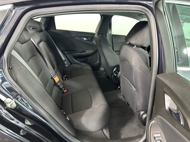 Used 2023 Chevrolet Malibu LT image 35
